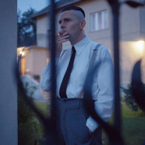 La zona de Interés (2023): El infierno detrás de la medianera.