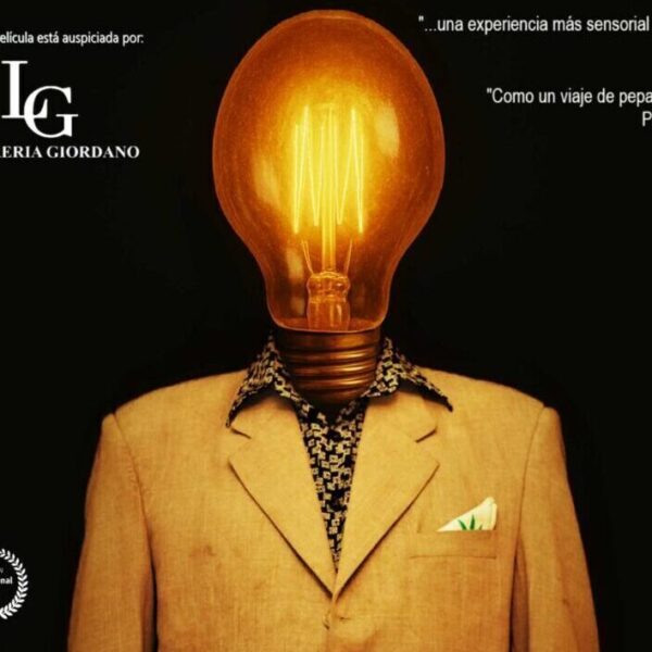 “CUARTO OSCURO”: Cuando el cine se anima a todo todo el tiempo